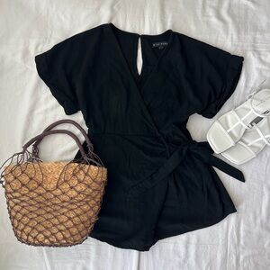 MIOU MUSE Weekend Getaway‎ Romper In Black
